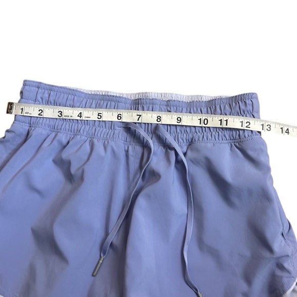 Lululemon Choose A Side Short *3"- Reversible Athletic Shorts- Size 2 - Picture 13 of 15